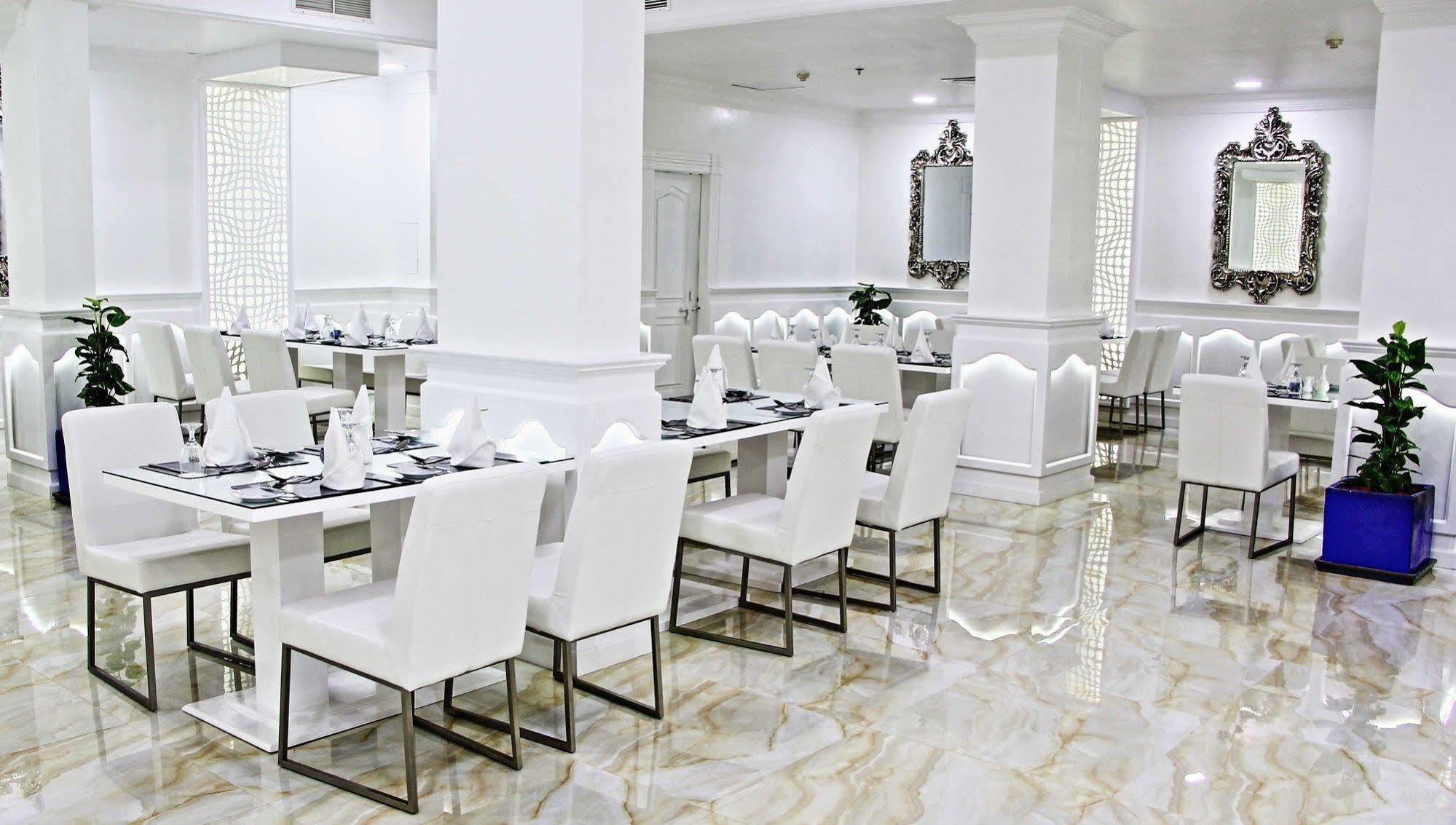 Hotel Bahrain International 4*
